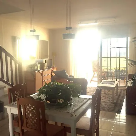 Fantastica Casa Frente Mar 度假居