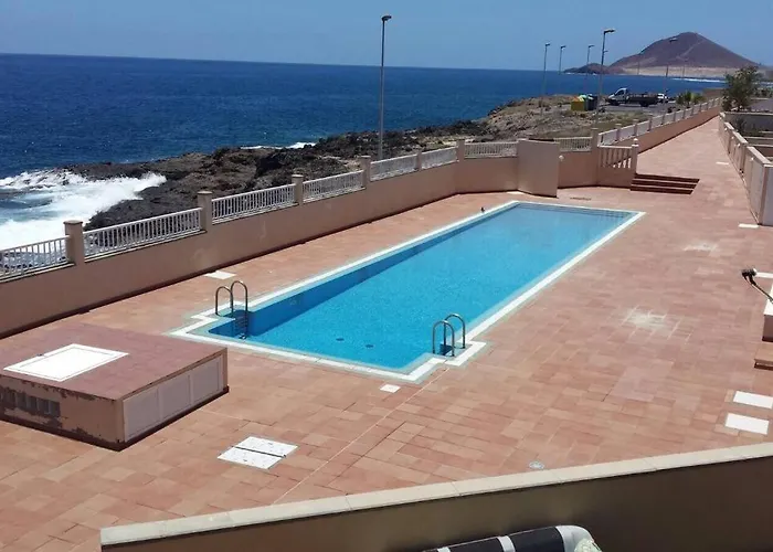 Fantastica Casa Frente Mar 엘메다노